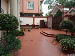 Продам трехкомнатную квартиру в Сочи ул Рахманинова 39